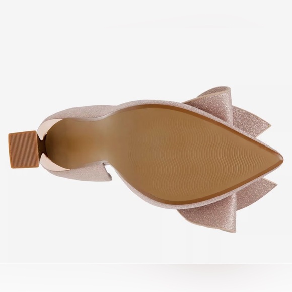 Betsey Johnson Glittering Pink Heels with Bow - Picture 9 of 11